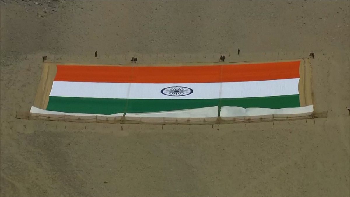 KASHMIR LARGEST INDIAN FLAG
