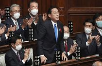 Fumio Kishida, après son élection au poste de Premier ministre par les députés de la Chambre des représentants, le 4 octobre 2021