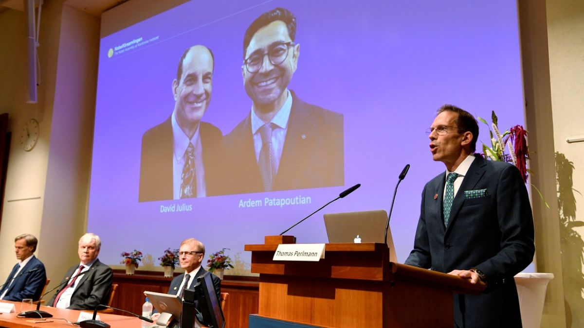  العالمان الأميركيان ديفيد جوليوس وأرديرم باتابوتيان يفوزان بجائزة نوبل للطب للعام 2021