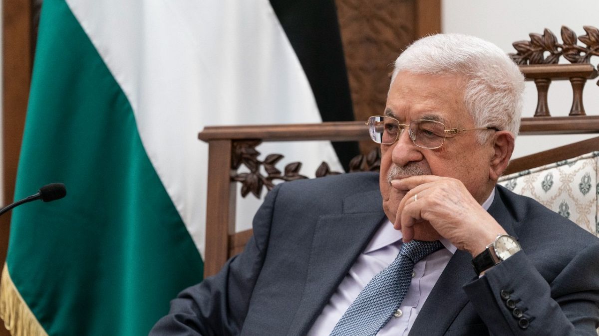 الرئيس الفلسطيني محمود عباس في مدينة رام الله بالضفة الغربية.