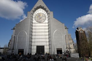 Papst reagiert auf Bericht über Missbrauch in Frankreich