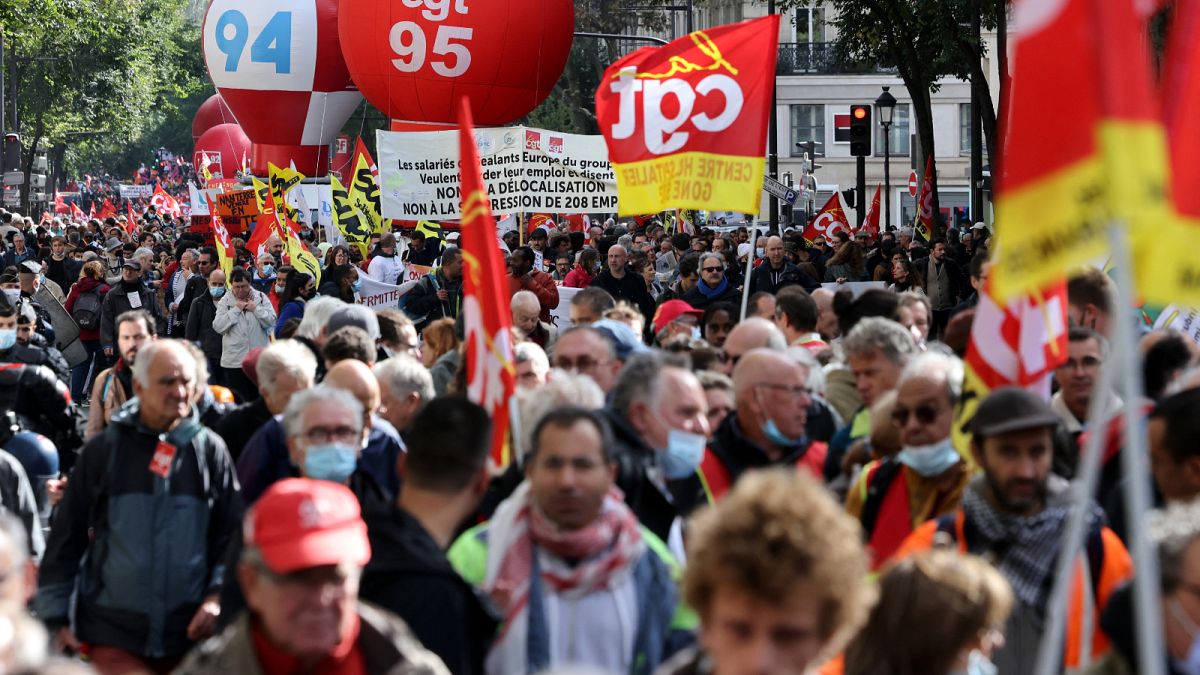 مظاهرات عمالية للمطالبة برفع الأجور في فرنسا