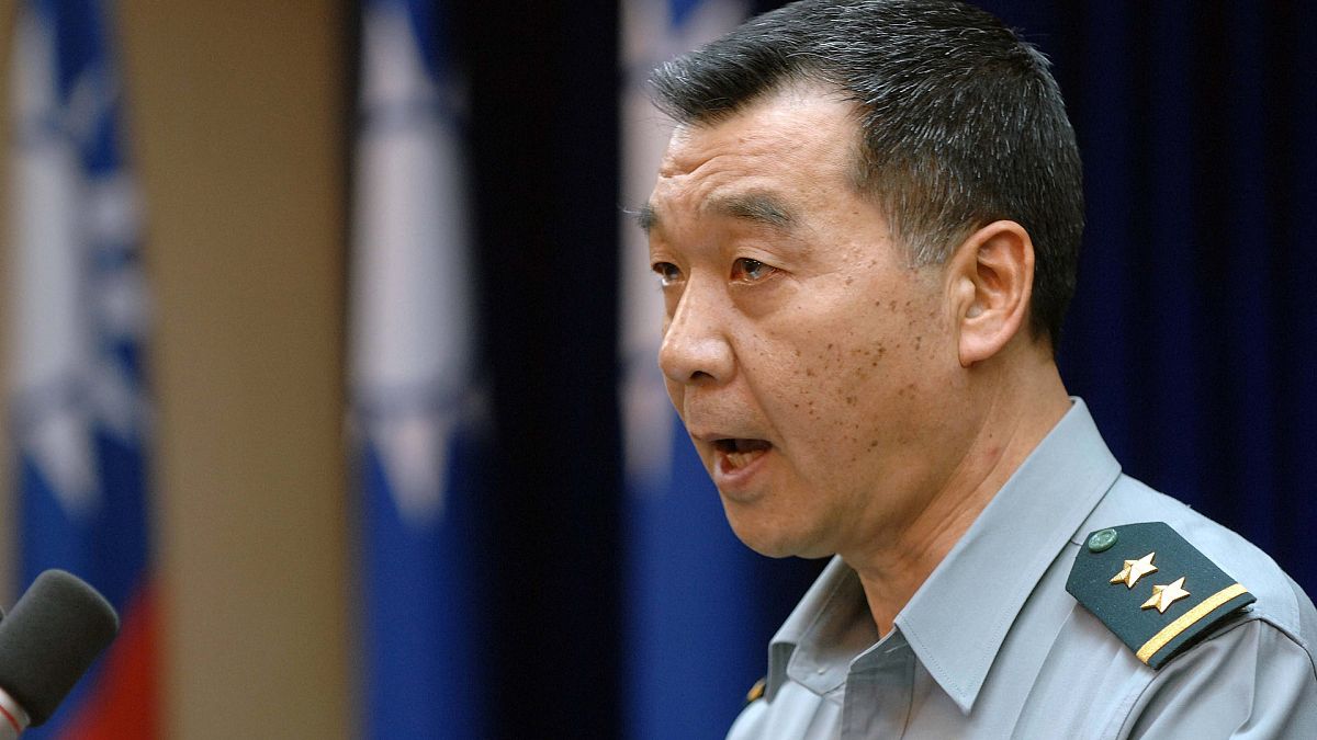 Tayvan Savunma Bakanı  Chiu Kuo Cheng, ülkesinin Çin tarafından 2025 yılında işgal edilebileceğini söylüyor.