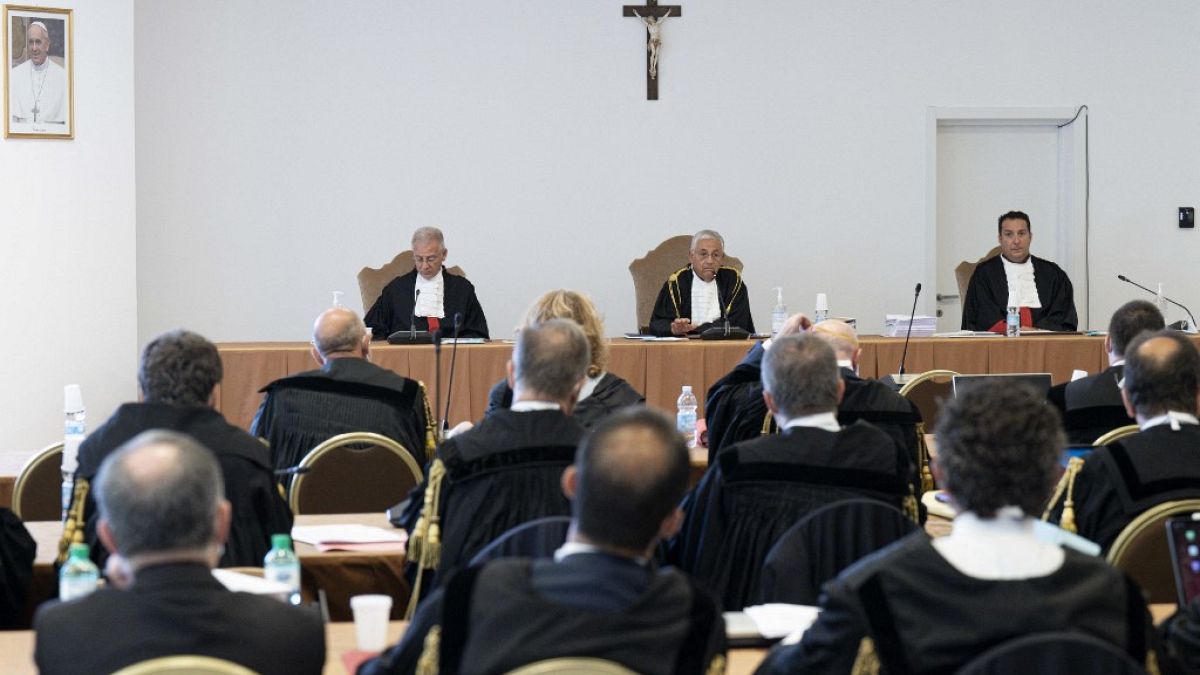 Archives : le tribunal pénal du Vatican, le 27/07/2021