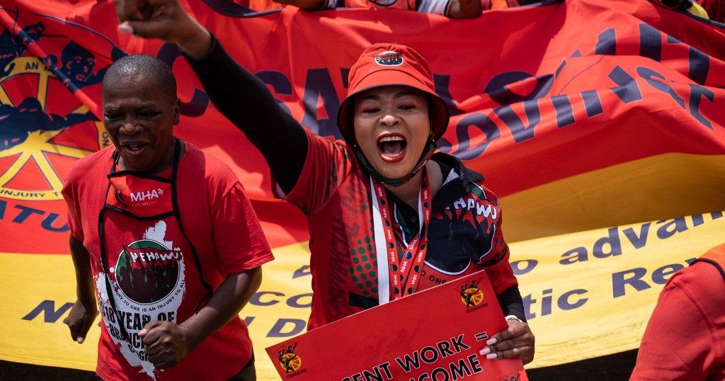 South African workers demand action from the government - Vimarsana News