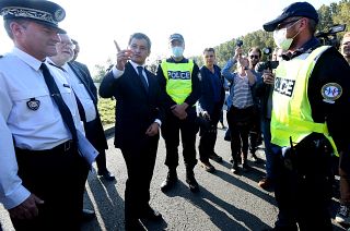 Nach "Brexit": Streit über Migrantenstrom aus Frankreich über den Ärmelkanal