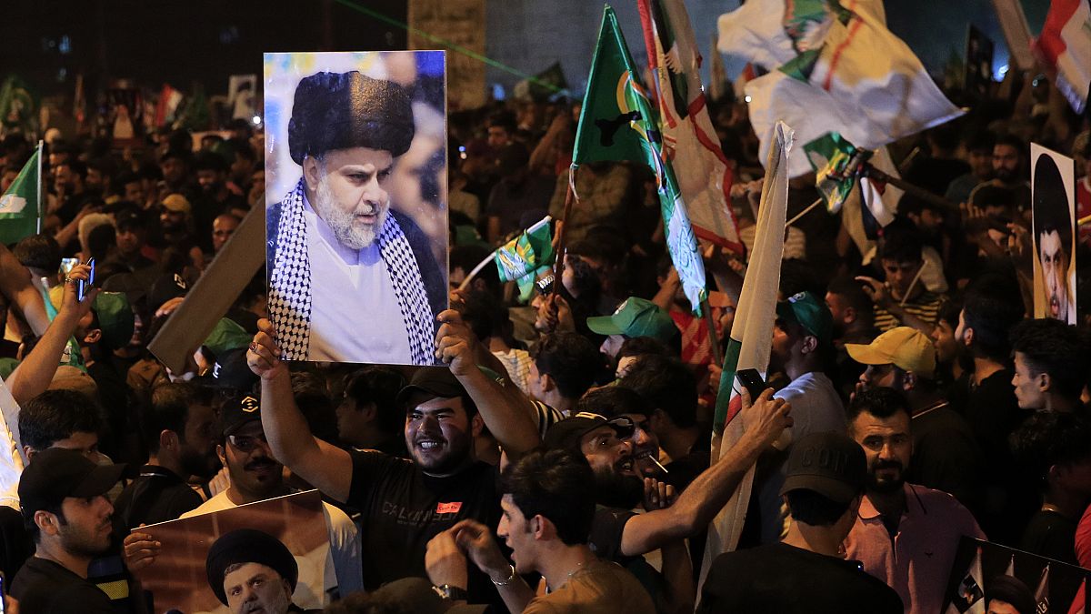 Irak | Euforia de los partidarios del clérigo chií Muqtada al Sadr tras su victoria electoral