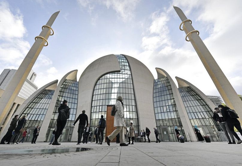 Immer wieder fallen DITIB-Gemeinden in Deutschland mit Skandalen auf.