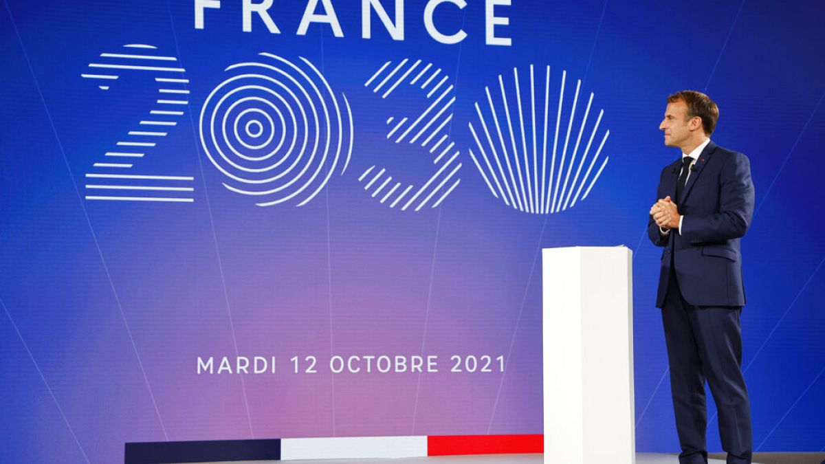 الرئيس الفرنسي، إيمانويل ماكرون، خلال عرض خطة استثمار "فرنسا 2030" في قصر الإليزيه في باريس، فرنسا، الثلاثاء 12 أكتوبر 2021.