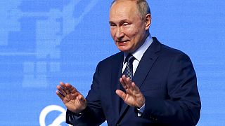 Rejetant toute responsabilité dans l'essor record des prix du gaz, Vladimir Poutine s'est positionné mercredi comme celui capable d'apporter une solution à la crise.