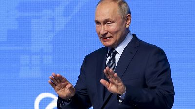 Владимир Путин на Энергетическом форуме в Москве