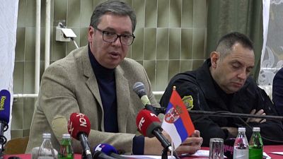 La tensión se dispara entre Serbia y Kósovo | Vucic dice a los serbios de Kósovo que se defiendan