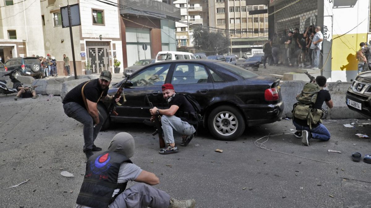 Бейрут: перестрелка во время протестов шиитов | Euronews