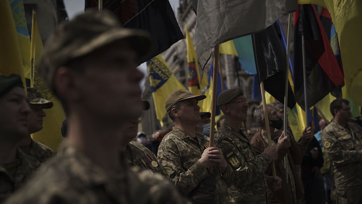 „Tag der Verteidiger der Nation“: Groß-Demonstration in Kiew