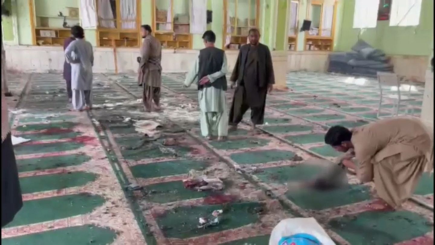 Sangriento atentado en Afganistán | Al menos 32 muertos y medio centenar de heridos | Euronews