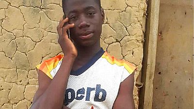 Liberia : un adolescent vu en héros pour avoir rendu 50 000 dollars