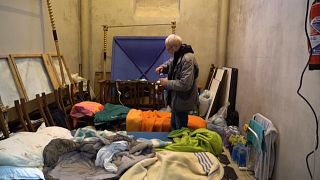 الأب فليب قسيس فرنسي يدخل في إضراب عن الطعام دعما لحقوق اللاجئين في كاليه شمال فرنسا
