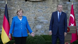 الرئيس التركي رجب طيب أردوغان والمستشارة الألمانية أنجيلا ميركل في اسطنبول، تركيا.