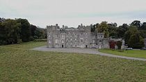 Un noble irlandés crea un oasis salvaje de flora y fauna en torno a su castillo
