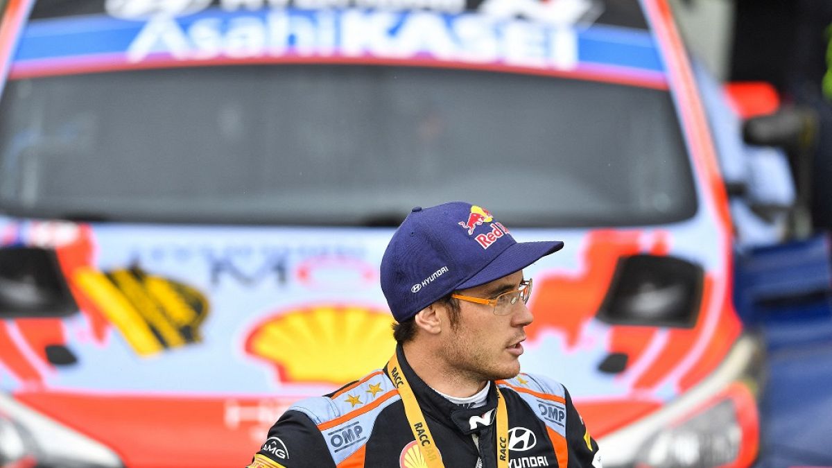  Katalonya Rallisi'nin kazananı Hyundai takımından Belçikalı Thierry Neuville oldu