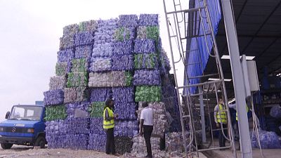 Plástico de Kinshasa já está a ser reciclado