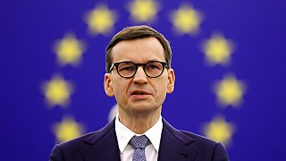 PM polaco acusa UE de "défice democrático" e denuncia chantagem