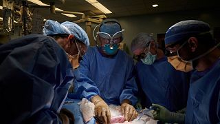تیم جراحی در بیمارستانی در نیویورک