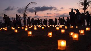 Emlékezés a bali terrortámadás vétlen áldozataira