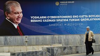 Uzbekistan al voto: l'attuale presidente Mirziyoyev resta il grande favorito