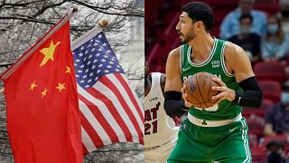 ABD -Çin bayrakları, NBA oyuncusu Enes Kanter