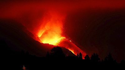 La Palma : le volcan Cumbre Vieja est une "fontaine géante de lave"