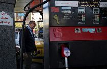 تصویر یک پمپ بنزین در تهران/ آرشیو AP