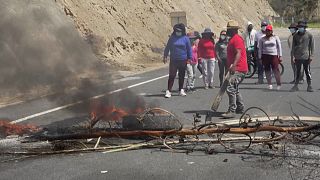 Bloqueio de estradas no Equador no segundo dia de greve nacional