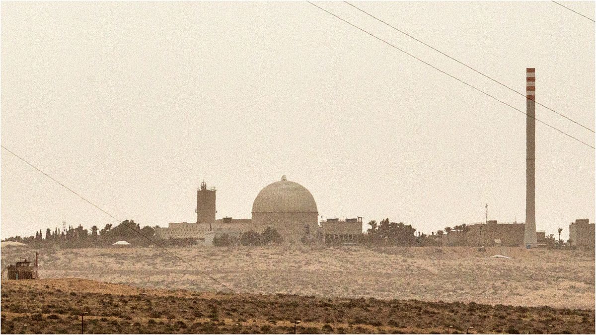 صورة تم التقاطها في 8 آذار/مارس 2014 تظهر جانباً من محطة الطاقة النووية في ديمونة بصحراء النقب جنوب إسرائيل.