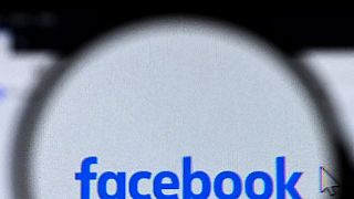 Meta: Zuckerberg cégnevet változtat