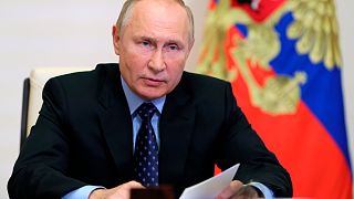El presidente ruso Vladímir Putin preside una reunión sobre el desarrollo del potencial de recursos en la península de Yamal, el 27 de octubre de 2021.