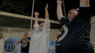 ادای احترام به دیگو مارادونا، اسطوره فوتبال آرژانتین در «کلیسای مارادونیانا»