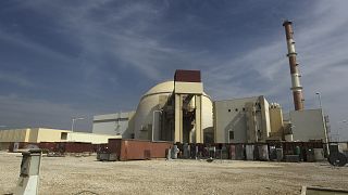 مبنى المفاعل في محطة بوشهر للطاقة النووية خارج مدينة بوشهر جنوب إيران