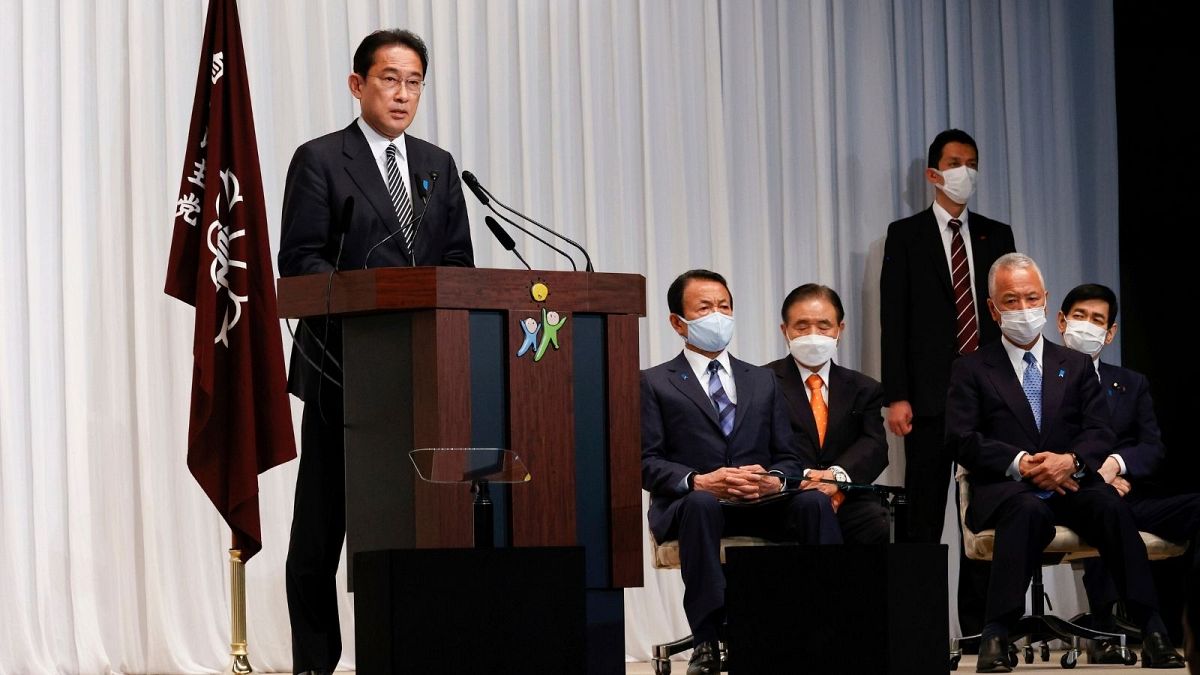 اعلام پیروزی نخست وزیر ژاپن در انتخابات پارلمانی