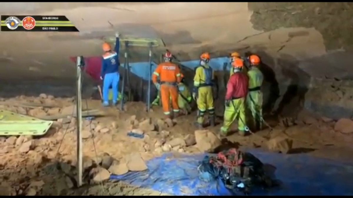 Brezilya'da bir mağaranın çökmesi sonucu 9 kişi hayatını kaybetti