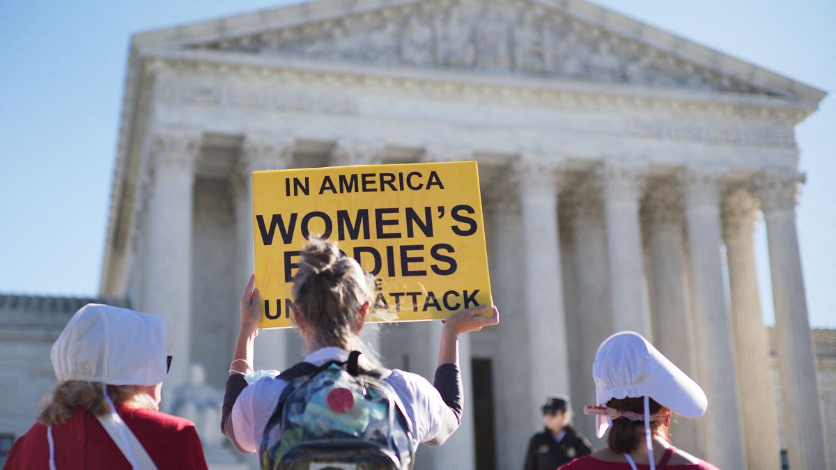 Des manifestants pro-avortement devant la Cour suprême des États-Unis à Washington, le 1er novembre 2021.