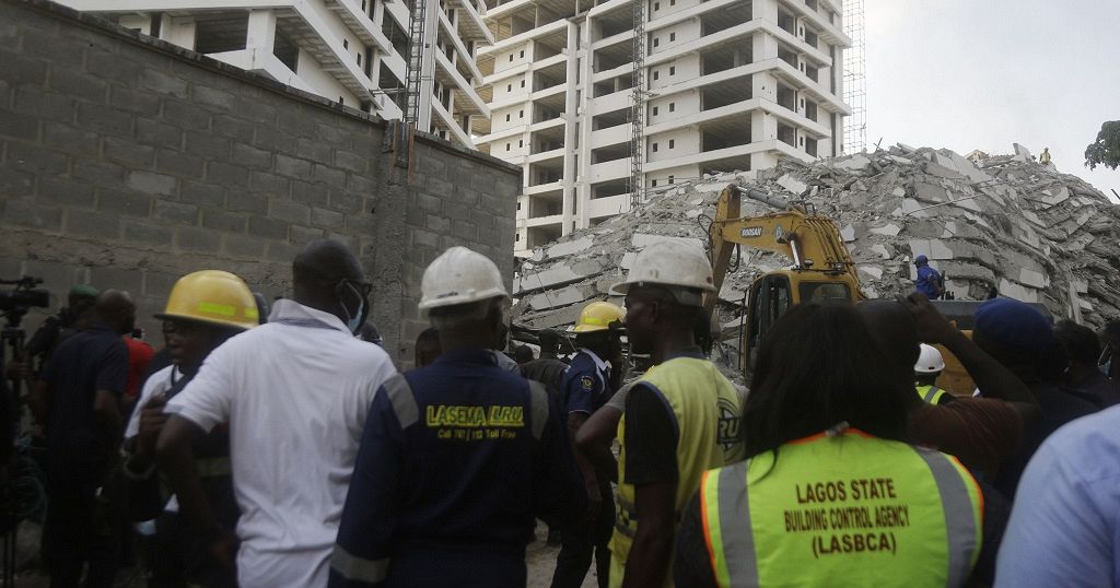 Nigeria: Many feared trapped in Lagos building collapse | Africanews