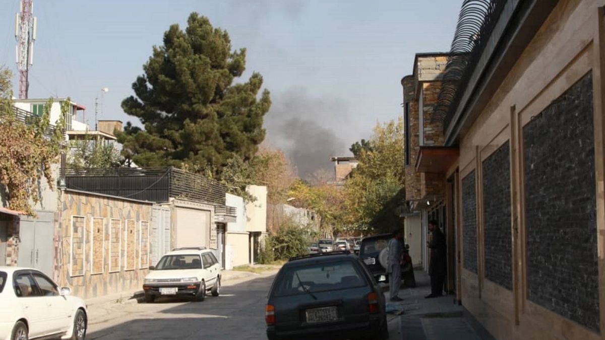 Füst tör a magasba a kabuli Szardar Mohammed Daud Hán katonai kórháznál