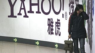 A Yahoo plakátja a pekingi metróban
