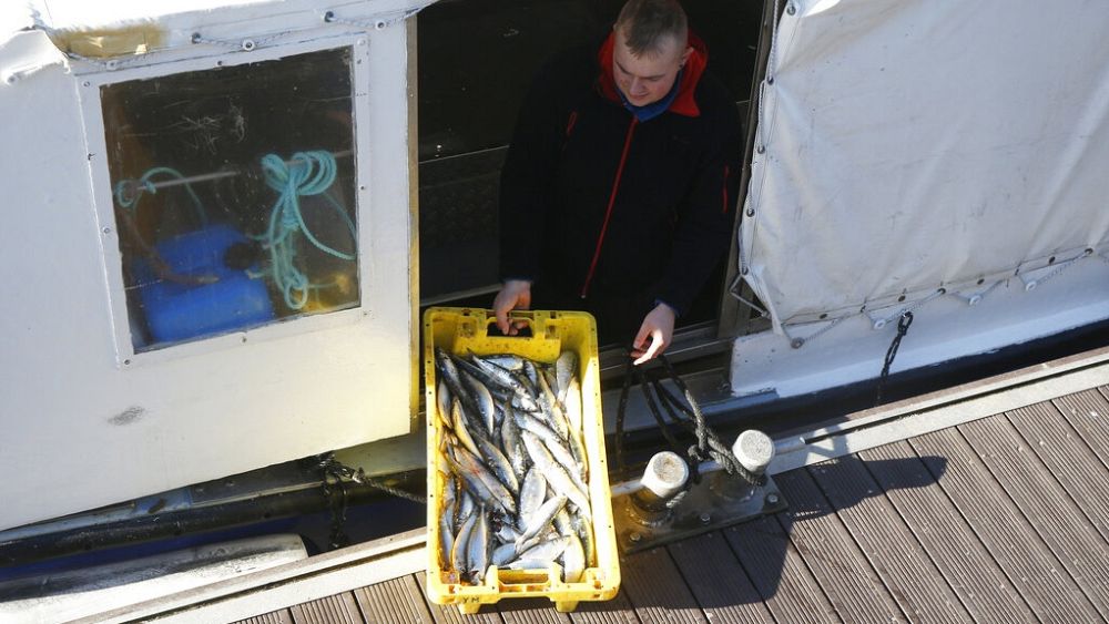 Fishing tensions rise between England and France