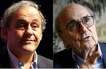 Fotos de archivo de Michel Platini y Sepp Blatter