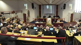 Les évêques français réunis à Lourdes, le 03 novembre 2021.