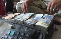 Afghani statt US-Dollar: Taliban verbieten ausländische Devisen