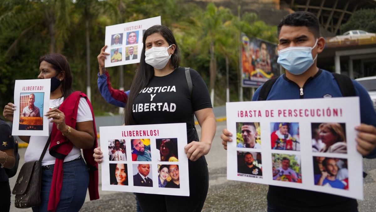 In Caracas demonstrieren Menschen für "Gerechtigkeit und Freiheit"