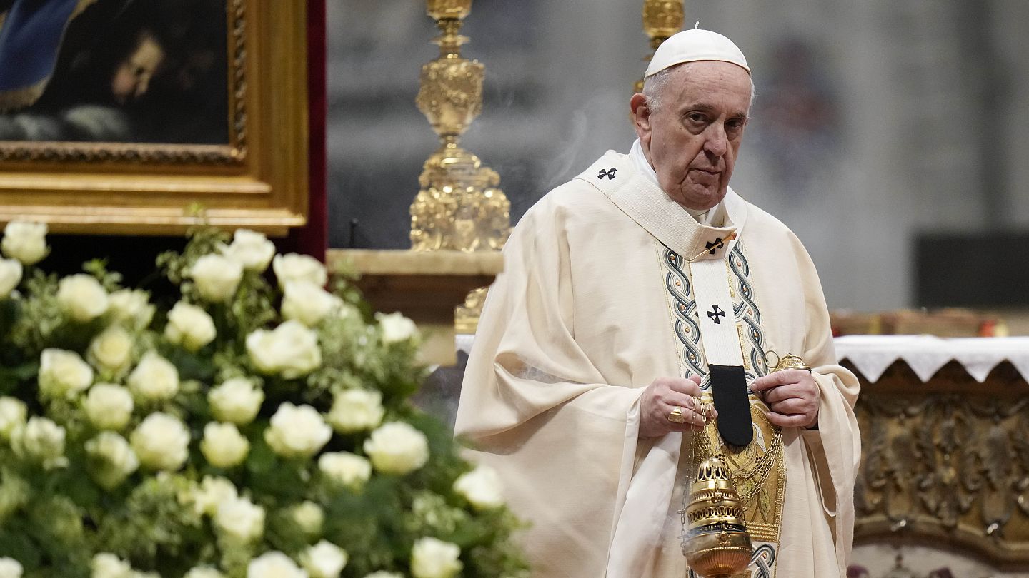Raffaella Petrini: Italian nun first woman appointed by Pope to lead  Vatican governorate | Euronews